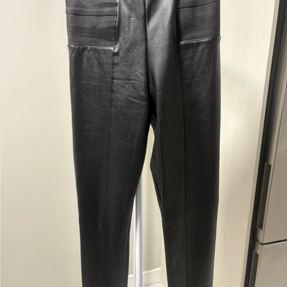 Guess Black Faux Leather Women's Slim Trousers